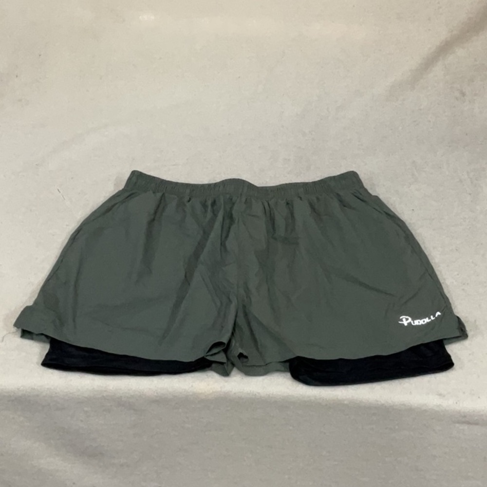 EUC Mens Pudolla shorts